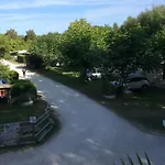 مكان تخييم Mobil-home Familial 6 Pers Avec Terrasse - Api-1-52-1631