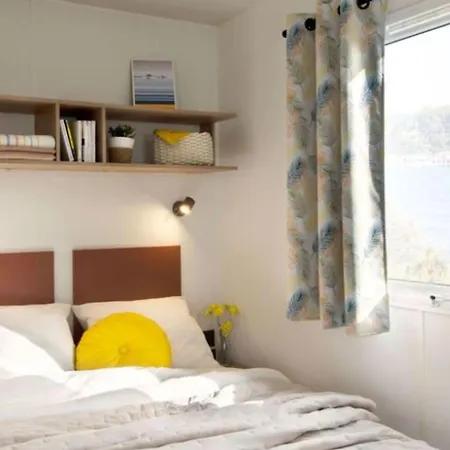 Mobil-home Familial 6 Pers Avec Terrasse - Api-1-52-1631 אתר קמפינג Grayan-et-l'Hopital